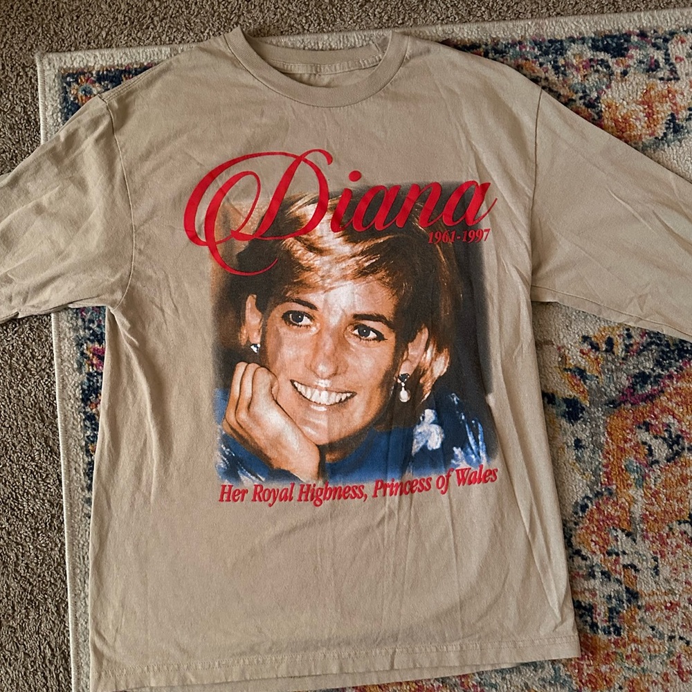 Princess Diana oversized tee from Moby Thrift